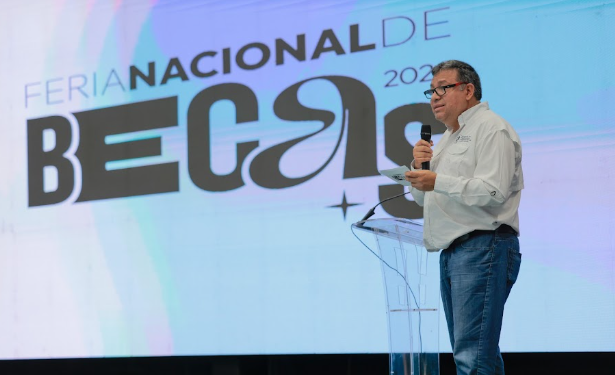 Fondo Nacional de Becas, una oportunidad para que los jóvenes puedan continuar con su formación y ampliar sus posibilidades profesionales