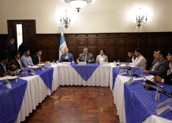 Ejecutivo se reúne con representantes de los 48 Cantones / Foto: Dickenz Zamora