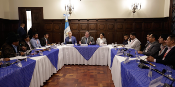 Ejecutivo se reúne con representantes de los 48 Cantones / Foto: Dickenz Zamora