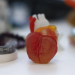 Una muestra de los productos sanitarios que se fabricarán en el centro de impresión 3D impulsado por el Consorcio de la Zona Franca (CZFB) y los hospitales del Mar y Clínic. EFE