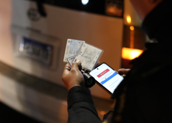 Alerta sobre estafas en línea. / Foto: Mingob