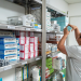 Los usuarios pueden consultar medicamentos y sus precios de referencia en el sitio de PROAM antes de acudir a una farmacia. / Foto: MSPAS.