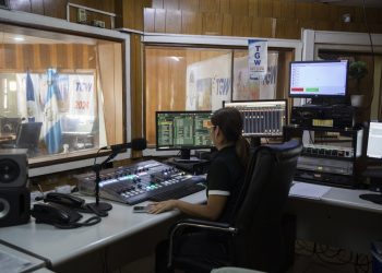 TGW 96 años de ser la voz que acompaña a Guatemala