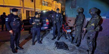 Operativos de seguridad y patrullaje en el barrio El Gallito permiten incautaciones. (Foto: PNC)