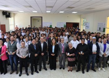 Foro abordó uso responsable de la IA. / Foto: Vicepresidencia.
