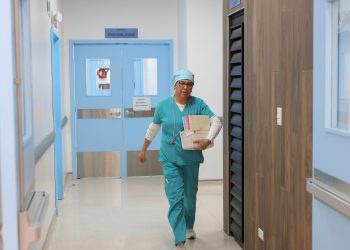 Ministro de Salud: “no sólo se trata de la infraestructura, se trata del recurso humano”
