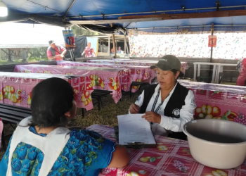 Ministerio de Salud realiza inspecciones sanitarias en Xelafer. (Foto: MSPAS)