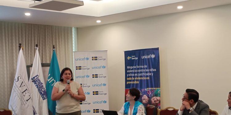 SVET junto a Fundación Sobrevivientes y Unicef impulsan la prevención de los delitos VET. (Foto: SVET)