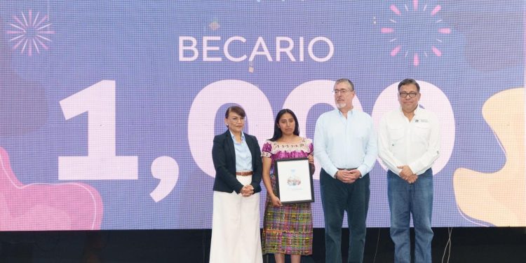 Especiales AGN: Becas por Nuestro Futuro duplica su número de beneficiarios en dos meses