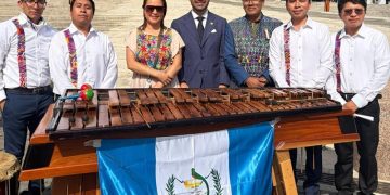 Marimba guatemalteca resuena en la audiencia del Papa León XIV