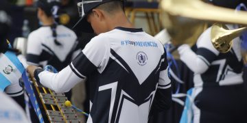 Entre redoblantes, trompetas y platillos, la prevención también encuentra una forma de hacerse escuchar. / Foto: Josue Acevedo