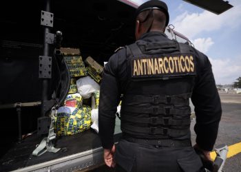 Traslado de droga incautada en 2026. / Foto: Alex Jacinto.