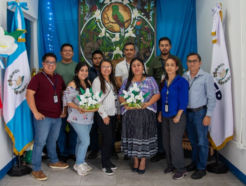 Alta Verapaz celebra su diversidad cultural durante actividad cívica