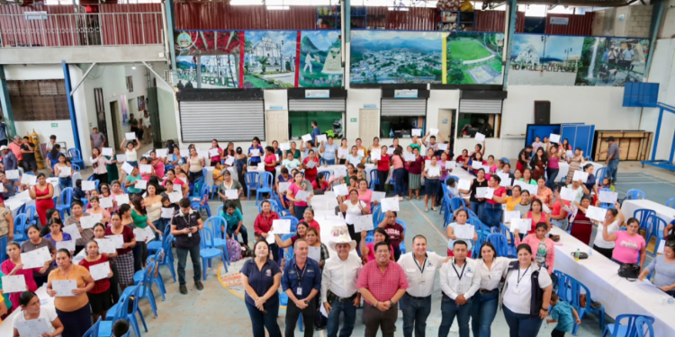 Clausura de Beca Social de Capacitación Productiva beneficia a más de 150 personas de Javillal y Estanzuela Arriba, Quezaltepeque