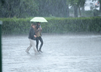 Prevén lluvias con actividad eléctrica este viernes en el territorio nacional