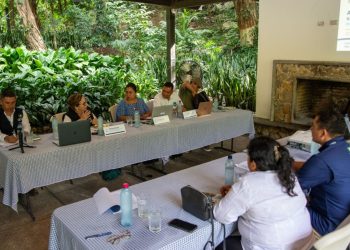 Gobierno y municipio de Lanquín coordinan acciones por la nutrición y el saneamiento
