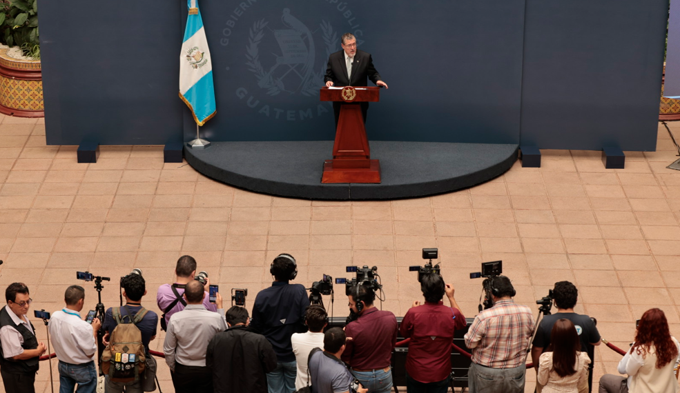 Ejecutivo presentará iniciativa para fijar precio máximo del diésel en Q39