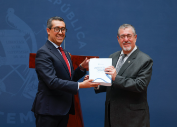 Presidente destaca que presupuesto 2027 va enfocado en inversión social, infraestructura y servicios públicos