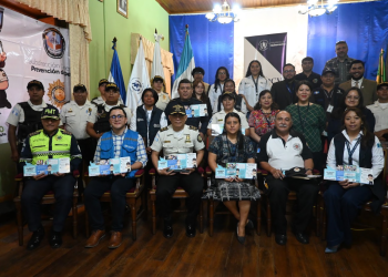 Lanzan campaña Llama de la Prevención por las fiestas de independencia en Quetzaltenango