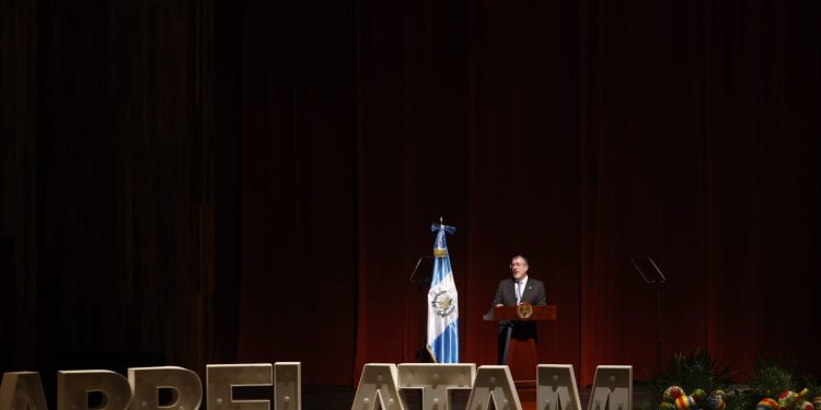Presidente Bernardo Arévalo en Abrelatam/ConDatos 2026