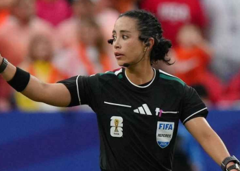 Katia Itzel García dirigirá el Guatemala vs. Surinam