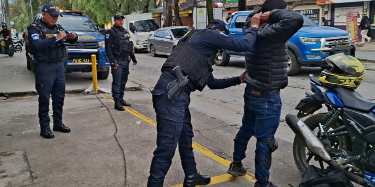 Operativos de Plan Semáforo Seguro. / Foto: PNC