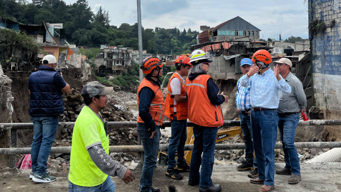 Conred y CIV evaluaron 70 viviendas y el puente de Villa Hermosa