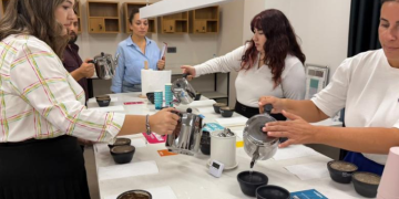 Consejería Comercial en Türkiye promueve el café guatemalteco ante el sector especializado