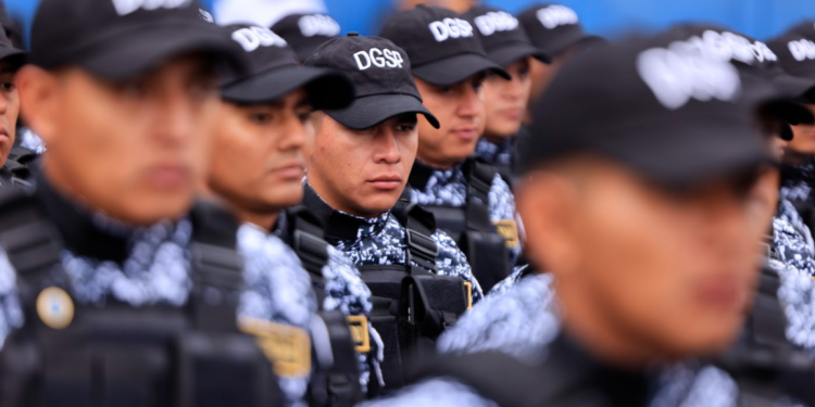 Sistema Penitenciario gradúa a 287 nuevos guardias de la promoción XXIX