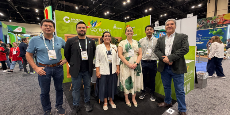 Guatemala promueve su oferta exportable en feria internacional en Florida