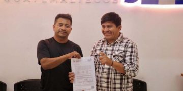 Familias de Chimaltenango se benefician con subsidios habitacionales./Foto: CIV.