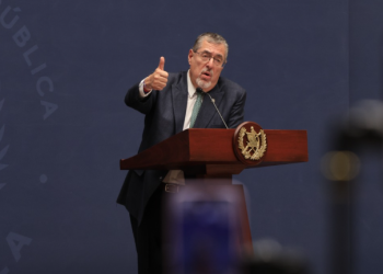 Presidente Arévalo lamentó el procedimiento de los hermanos Choc Toz. (Foto: Noé Pérez)