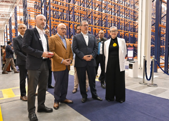 Presidente Bernardo Arévalo supervisa complejo de Suministros & Alimentos./Foto: Álvaro Interiano.