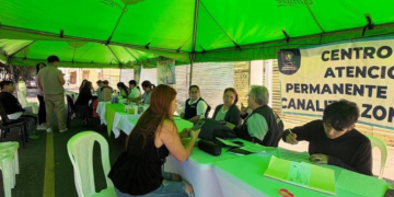 Salud Sobre Ruedas acerca consultas médicas y vacunación a comunidades de la zona 17 de la capital