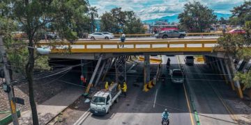 Covial desarrolla trabajos en el puente Periférico-Aguilar Batres./Foto: CIV.