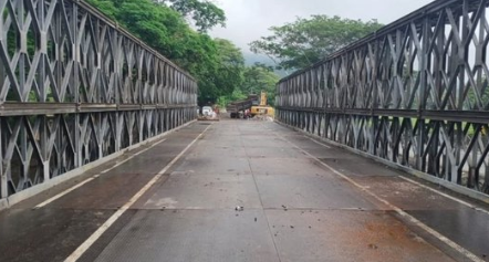 Finaliza instalación de puente modular en el km 111 de la ruta al Atlántico./Foto: CIV.