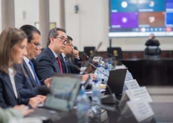Banguat prevé crecimiento económico del 4% en 2027