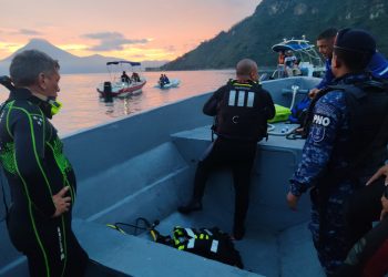 Ejército lideró labores especializadas en rescate del lago de Atitlán