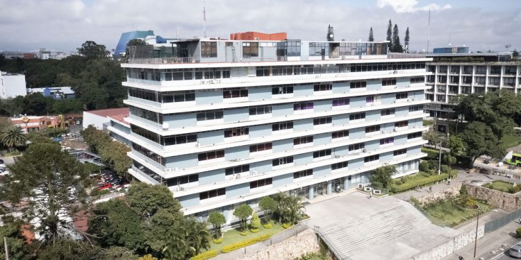 IGSS otorgará bono extraordinario de Q1,000 a sus pensionados