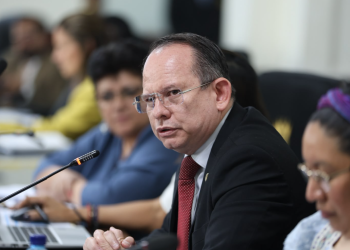 Mides defiende su incremento presupuestario en el Congreso./Foto: Congreso de la República.