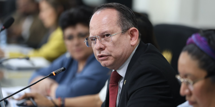 Mides defiende su incremento presupuestario en el Congreso./Foto: Congreso de la República.