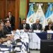 Autoridades del Tribunal Supremo Electoral y representantes de instituciones del Estado participan en una reunión de coordinación para fortalecer la seguridad durante las elecciones generales de 2027.