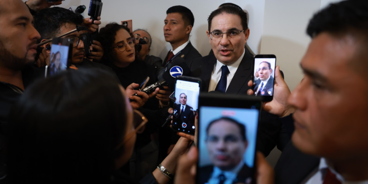 Gobernación afirma que habrán represalias de hallar irregularidades en detención de hermanos Choc./Foto: DCA.