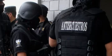 PNC rescata a adolescente hondureña retenida en una vivienda de Salamá