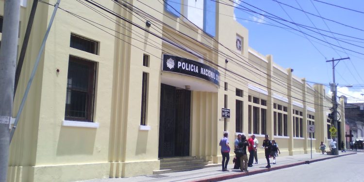 Sede de la Policía Nacional Civil en la zona 1.