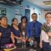 Salubristas y comadronas desarrollan un taller de herbolaria y tintura./Foto: MSPAS.