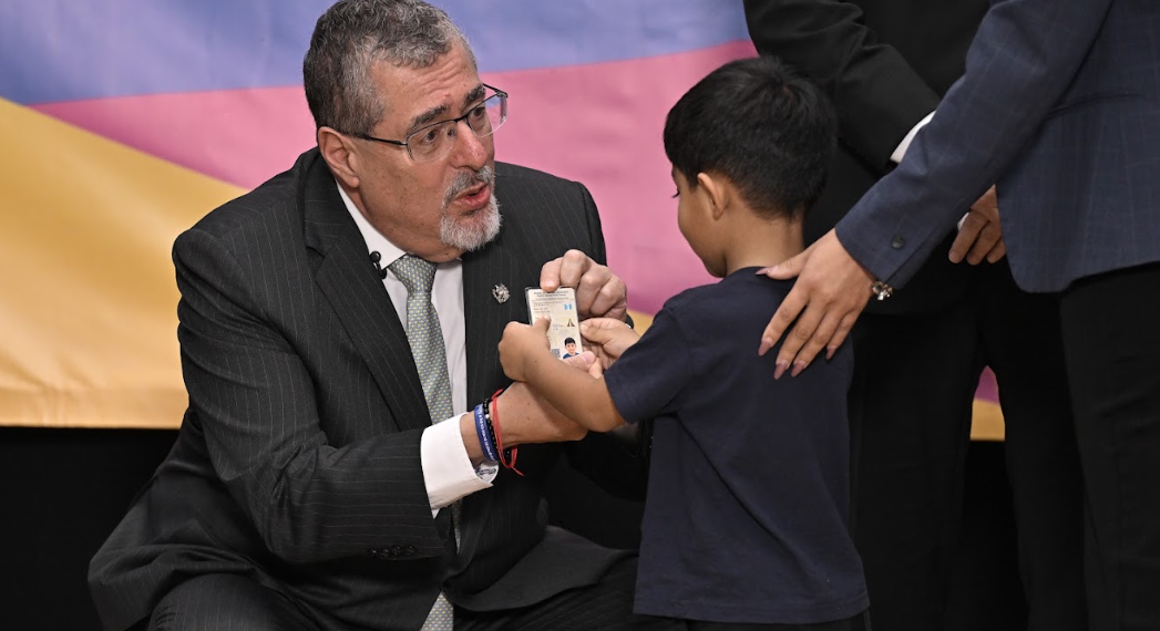 Renap lanza Documento Personal de Identificación de Menores de Edad. / Foto: Álvaro Interiano.