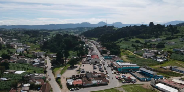 Avanzan proyectos de infraestructura, educación y salud en Totonicapán