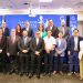 Comité organizador y representantes de las 12 empresas finalistas/Foto: AGEXPORT