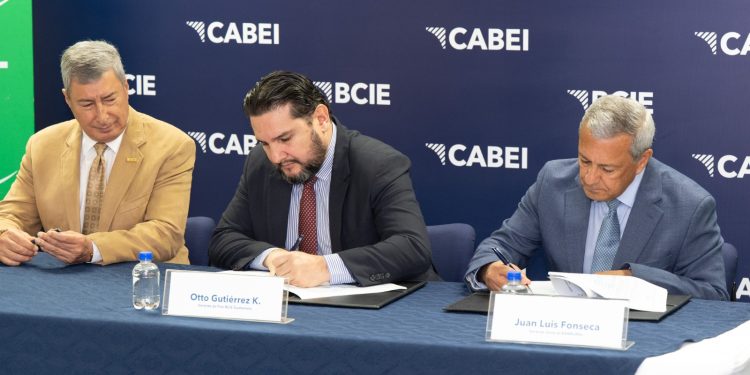 BCIE impulsa gestión climática para fortalecer las finanzas sostenibles